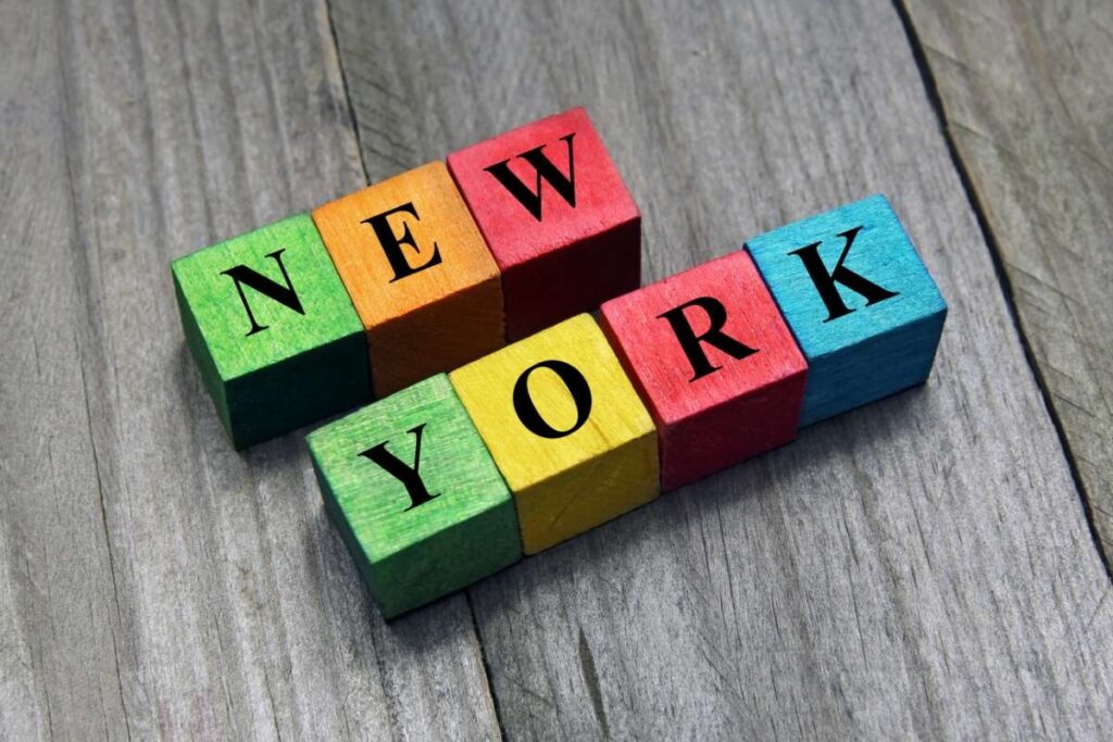 A 15 Word New York Themed Mini Crossword Puzzle Pigs Fly Cheap